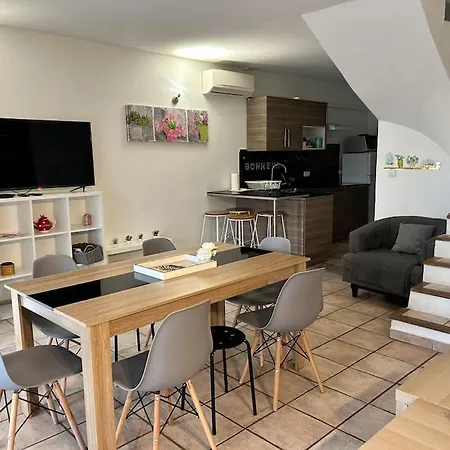 بيت للعطل Maison Jumelee Eucalyptus Juan Les Pins أنتيب